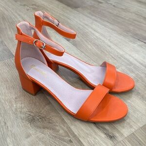 Genshuo Women's Orange Sandals